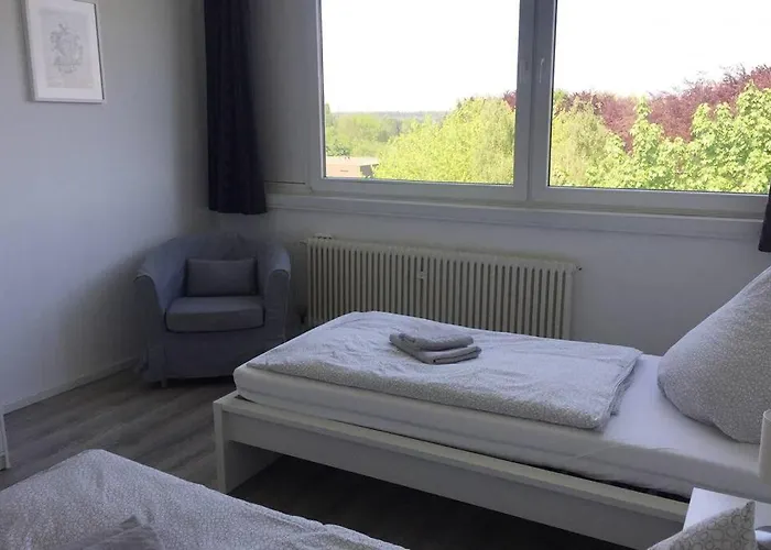 Komplett Ausgestattetes In *